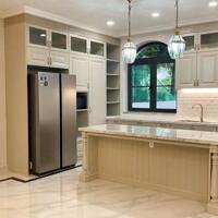 Cho thuê Biệt thự Chateau 4PN, nhà 2 tầng. nhà đẹp, full nội thất cao cấp, Gía 5000$