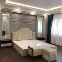 Cho thuê Biệt thự Chateau 4PN, nhà 2 tầng. nhà đẹp, full nội thất cao cấp, Gía 5000$