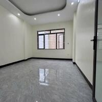 bán nhà phụng châu- chương mỹ 40m2-3 tầng, oto đậu cách 10m.Giá 2.6 tỷ. 0986498350