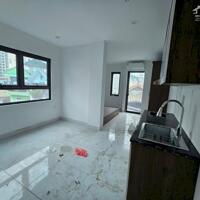Cho thuê tòa nhà CHDV mới cứng 17 phòng full đồ ở lạc long quân