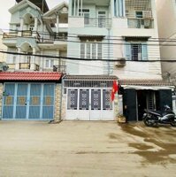 Nhà Mặt tiền đường Nguyễn Thị Hương  -  Diện tích: 3,5m x 8,5m - Giá: 2 Tỷ 690