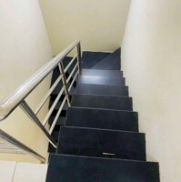 Nhà Mặt tiền đường Nguyễn Thị Hương  -  Diện tích: 3,5m x 8,5m - Giá: 2 Tỷ 690