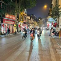 Bán nhà mặt phố Cổ Hàng Gai Hoàn Kiếm 478m 2 tầng mặt tiền 11m giá 454 tỷ cạnh Hồ Gươm