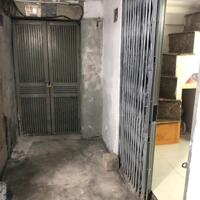 1 tỷ có ngay hộ khẩu Đống Đa - Phố Nguyễn Lương Bằng, 3 tầng x 12m, 2 ngủ, 100m ra ô tô