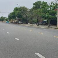 Đất đường Trần Quốc Hoàn, ngay bãi tắm Sơn Thuỷ, lô rẻ nhất thị trường, cần tiền phải bán