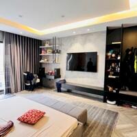 SIÊU PHẨM DÂN XÂY NGỌC LÂM 70M, 5T, MT5M, LÔ GÓC, THANG MÁY, KD, GARA, Ô TÔ THÔNG.