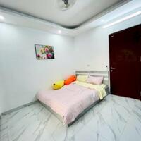 Siêu Hiếm, MP Nguyễn Đình Chiểu View Hồ, 55M2 6T Vỉa Hè Đá Bóng, KD Đỉnh, Giá 36.5 Tỷ