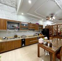 Bán Nhà biệt thự 3 Tầng  Phân Lô Lê Hồng Phong Hải An Hải Phòng, khu đẳng cấp VIP, giá 12 tỷ.