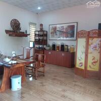View xịn tọa lạc tại thôn 11_Hòa Phú_Buôn Ma Thuột _Đăk Lăk. Dt: 27,5×50 tc 400m²  $ 7 tỷ thương lượng chính chủ .  Thích hợp làm khu nghĩ dưỡng sau những giờ làm