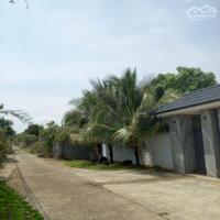 View xịn tọa lạc tại thôn 11_Hòa Phú_Buôn Ma Thuột _Đăk Lăk. Dt: 27,5×50 tc 400m²  $ 7 tỷ thương lượng chính chủ .  Thích hợp làm khu nghĩ dưỡng sau những giờ làm