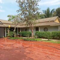 View xịn tọa lạc tại thôn 11_Hòa Phú_Buôn Ma Thuột _Đăk Lăk. Dt: 27,5×50 tc 400m²  $ 7 tỷ thương lượng chính chủ .  Thích hợp làm khu nghĩ dưỡng sau những giờ làm