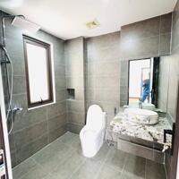 Cực hiếm. Bán nhà mới lô góc Bát Khối Long Biên 34m 6T MT5m 6.45 tỷ ô tô vào nhà