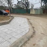 CẮT LỖ 400tr bán mảnh đất khu Tái Định Cư Vai Réo Hòa Lạc 87m2 chỉ nhỉnh 3 tỷ