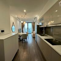 Cho thuê căn hộ Vinhomes Symphony, Long Biên. 66m. Giá: 14.5 triệu/tháng. Lh: 096.787.3362