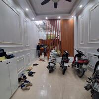 NHÀ PHỐ XỐM LÔ GÓC BỀ THẾ 3THOÁNG OTO QUAY ĐẦU 45m_ 4tầng _ 6.xty