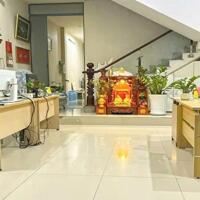 BÁN NHÀ ĐƯỜNG XE TẢI GÒ Ô MÔI P. PHÚ THUẬN QUẬN 7. - Giá bán: 8.9 Tỷ (TL). - Diện tích: 5x16m