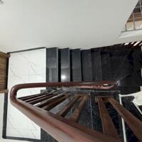 Nhà đẹp 4 .5tầng tổ 13 Mậu Lương Kiến Hà Đông 34m2 ngõ nông rộng ở ngay giá tốt.