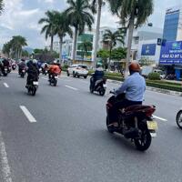 Bán nhà 3 tầng MT Điện Biên Phủ_ Khu Sầm Uất_ 67m2_ 11.5 tỷ.
