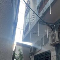 Bán Gấp Bán Nhanh căn nhà ngõ 630 Thiên lôi taxi vào tận nơi 1 ngoặt cách đường dưới  100 mét