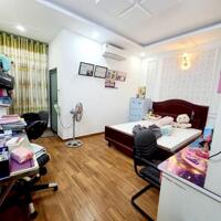 Bán nhà hẻm Vip xe hơi thông KD sầm uất Lê Văn Sỹ , Quận 3, 4 tầng, 92m2, TN 240tr/năm, 18.9 Tỷ