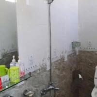 Bán Nhà 3 Tầng Ngõ 33 Cao Xanh Oto Đỗ Cửa. DT:50m2,MT:4.5m !!!