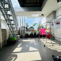 Bán gấp nhà mặt tiền,4 tầng,Hoàng Xuân Nhị,tân phú 100m2(4,5x20) 14 tỷ tl