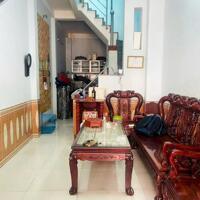 Nhà 1 trệt 2 lầu mái đúc btct đường 5m ngay trương thị hoa metro q12