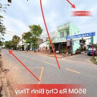 Nhà lầu đẹp nằm gần Ủy ban phường Bình Thủy
