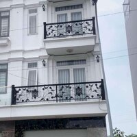 Nhà mới khu vip hxh tránh nhau 50m2-4tang Tân Thới Hiệp 29 QUẬN 12 , 5 tỷ nhỉnh 0932030061