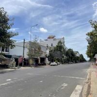Cần bán 3 lô liền kề 345m2 có sẵn nhà mặt tiền đường lớn Võ Văn Kiệt, Phan Thiết gần Lotte