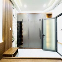 NHÀ 1 TRỆT 2 LẦU XÂY MỚI 100% - TRỤC CHÍNH HẺM 506 CÁCH ĐƯỜNG CMT.8 CHỈ 30M - GẦN CHỢ AN THỚI VÀ CHỢ BÌNH THUỶ