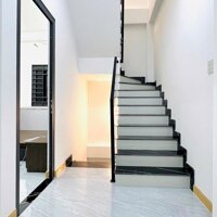 NHÀ 1 TRỆT 2 LẦU XÂY MỚI 100% - TRỤC CHÍNH HẺM 506 CÁCH ĐƯỜNG CMT.8 CHỈ 30M - GẦN CHỢ AN THỚI VÀ CHỢ BÌNH THUỶ