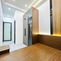 NHÀ 1 TRỆT 2 LẦU XÂY MỚI 100% - TRỤC CHÍNH HẺM 506 CÁCH ĐƯỜNG CMT.8 CHỈ 30M - GẦN CHỢ AN THỚI VÀ CHỢ BÌNH THUỶ
