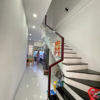 BÁN NHÀ 4 TẦNG ĐƯỜNG HOA LƯ – PHƯỜNG PHƯỚC TIẾN, NHA TRANG