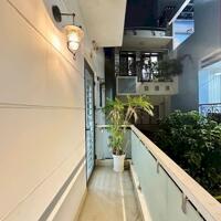BÁN NHÀ ĐẸP NGAY CHỢ LÒ THAN –  DT RỘNG HƠN 150M2 - NGANG 9M - 7PN -  GIÁ BẤT NGỜ CHỈ 8 TỶ CÒN