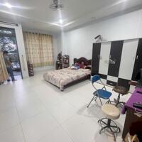Nhà 3 tầng Nguyễn Xiển, gần Vinhomes, 95m2, HXH 6m,view sông, đẹp,chỉ 5 tỷ