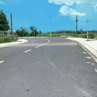 Bán gấp lô đất ngay trung tâm Thị trấn Nam Phước