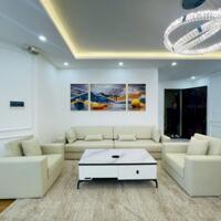 Bán rẻ căn góc 3PN 152m2 tầng trung nội thất đẹp nhất 17T Trung Hòa Nhân Chính ở, cho thuê tốt