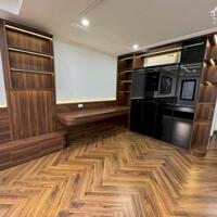 HOA KHÔI PHỐ TRẠM - LB - VỊ TRÍ KIM CƯƠNG - 7 TẦNG - THANG MÁY - GARA - KINH DOANH - NGÕ THÔNG 2 Ô TÔ TRÁNH  DT: 56m2 MT: 4m GIÁ: 16.8 Tỷ