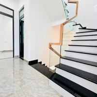 BÁN NHÀ 3 TẦNG MỚI XÂY - ĐƯỜNG 2 THÁNG 4, VĨNH PHƯỚC NHA TRANG 