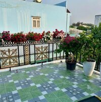 Nhà mới 1 trệt 1 lầu 3,5mx13m rất sang trọng đường 3,5m thông đặng thúc vịnh