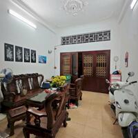 BÁN NHÀ PHẠM TUẤN TÀI, NGÕ THÔNG, NHÀ 4T, PHÂN LÔ Ô TÔ TRÁNH, 55M, SĐCC, 17.9 TỶ