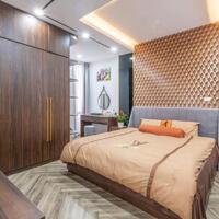 Bán căn hộ 34T Hoàng Đạo Thúy. 131m gồm 3 ngủ, giá 8,5 tỷ