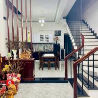Bán siêu phẩm nhà 3 tầng MT Xuân Thuỷ, Vỹ Dạ, Thuận Hoá, TP Huế. Bên cạnh Bệnh viện Mắt TP Huế.