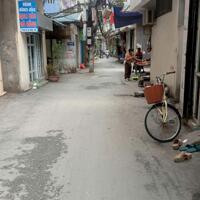 Bán nhà Phố Hoàng Ngân, 76m, Kinh Doanh, 14,3 tỷ, Lh: 0984417892.