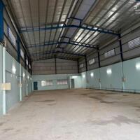 https://khoxuongmiennam.net/  Cho thuê Kho Xưởng 700m2 Cần Giuộc, Long An. Xưởng đẹp cao ráo, có bình điện