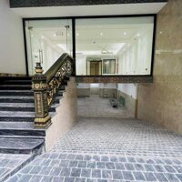 Bán gấp Tòa nhà VP mặt phố Hoàng Quốc Việt 155 tỷ 250m2 mặt tiền 11m xây 10 tầng 2 mặt thoáng đang cho thuê 300tr/tháng LIÊN HỆ EM THUY LH 0961218968