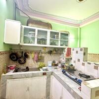 Bán nhà Lạc Long Quân, Phường 8, Tân Bình, 45M2 (4,2Mx11M), 4 Tầng, 4PN, giá tốt 4,7 tỷ