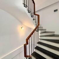 Bán nhà mới 5 tầng Thanh Am Long Biên 30m 5T MT5m chỉ 5.35 tỷ ngõ ô tô, view thoáng