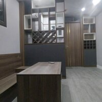 Cho thuê nhà 25m x 2tầng, 10 triệu full đồ 111 Võng Thị, Tây Hồ